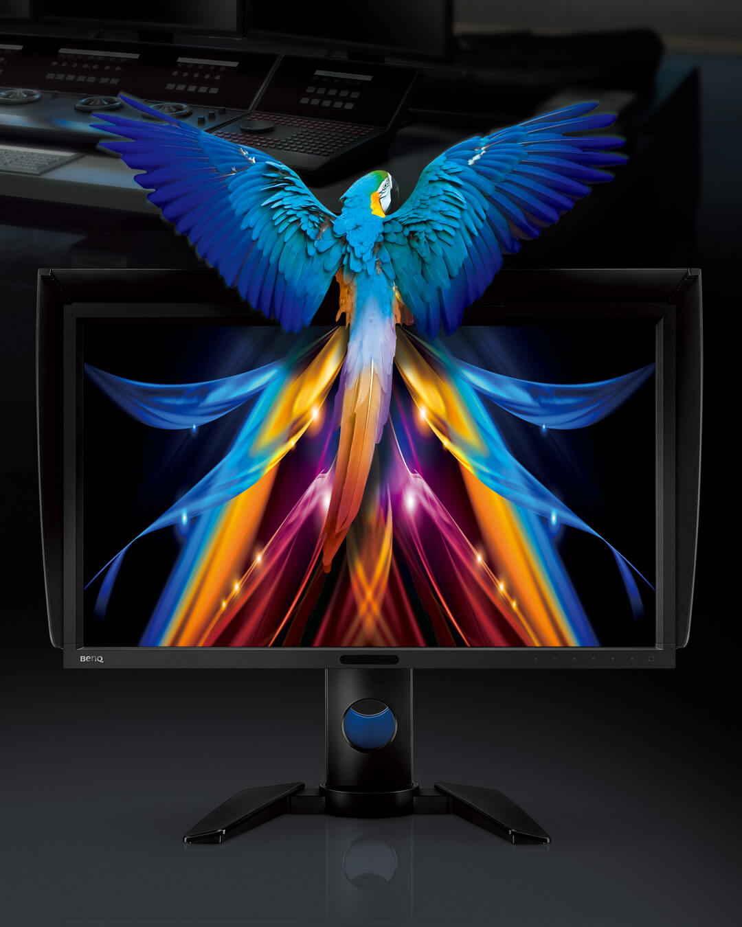 PV3200PT Video PostProduction Monitor with 4K Rec.709 BenQ