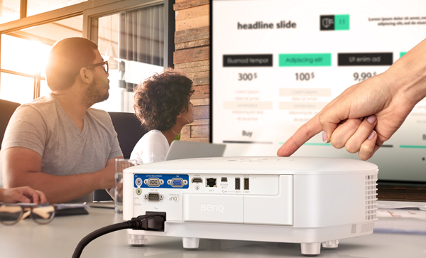 Máy chiếu BenQ EW800ST E800 Hassel%20Free%20to%20Set%20up