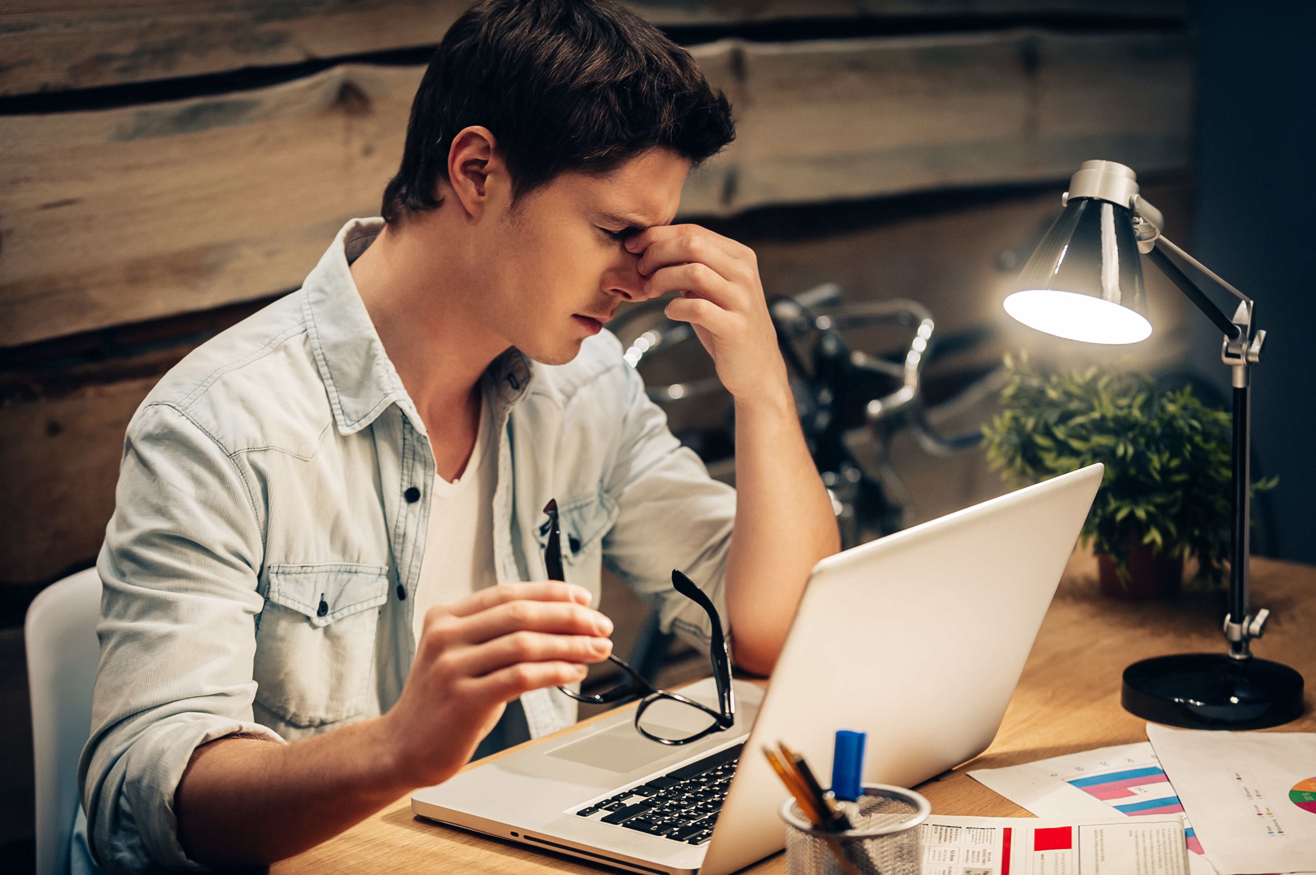 Working Without Light Best Lighting for Office with No Windows: Lighting Advice to Brighten ...