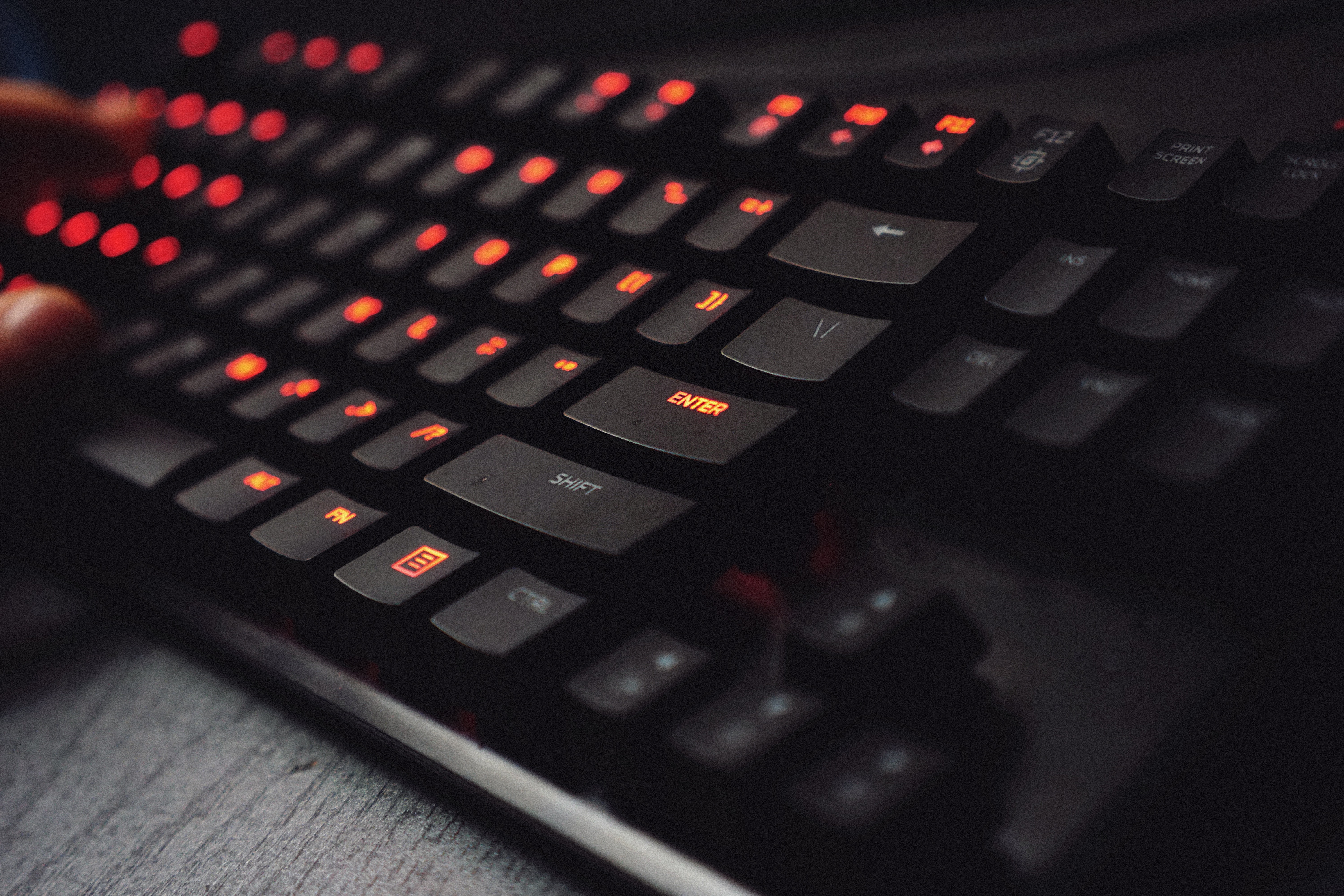 Gamers Unite: Elevate Your Play with These 8 Must-Have Gaming Desk ...