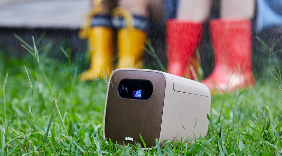 Find out why 500+ lumens matter for outdoor projectors. Explore key features like LED lighting, waterproof design, and smart wireless streaming.