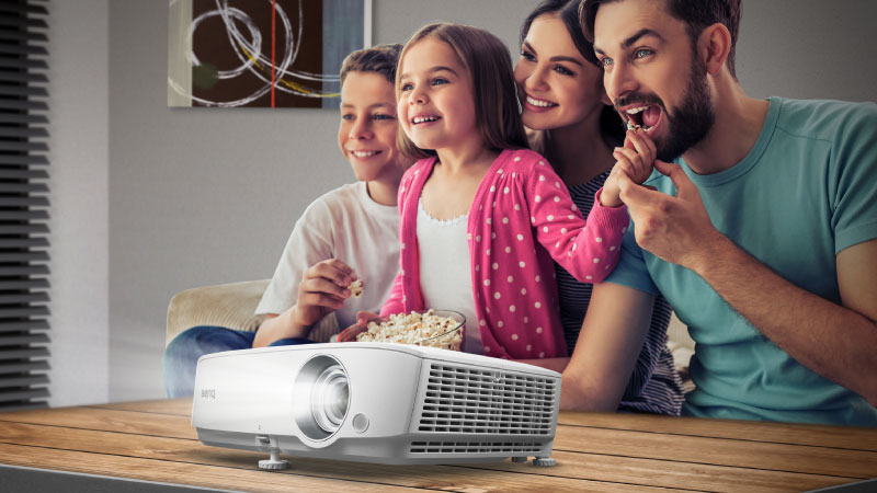 This simple, beginner-friendly guide makes it easy to find the best projector for movies, gaming, or everyday use to fit your needs—no confusion, just answers!