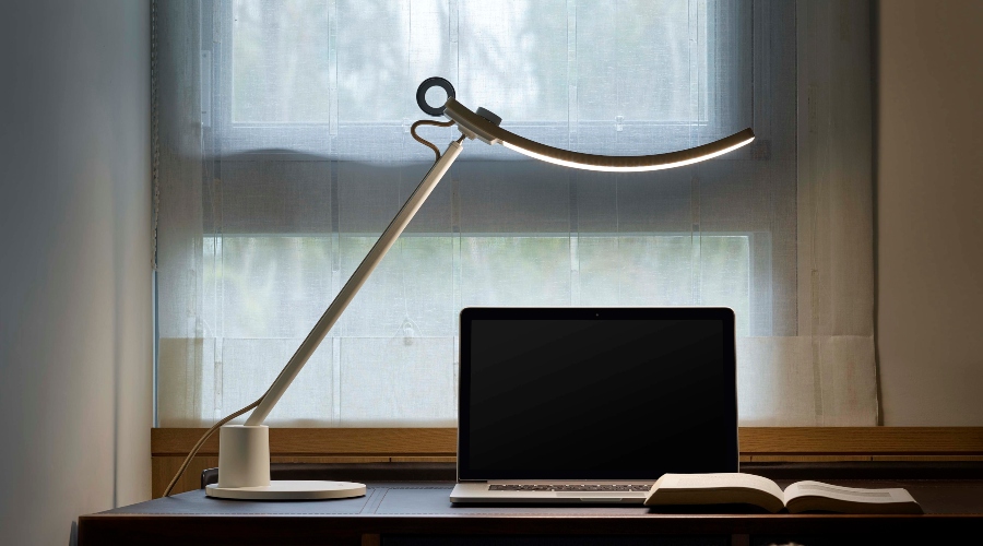 A Desk Lamp, How High Should A Desk Lamp Be