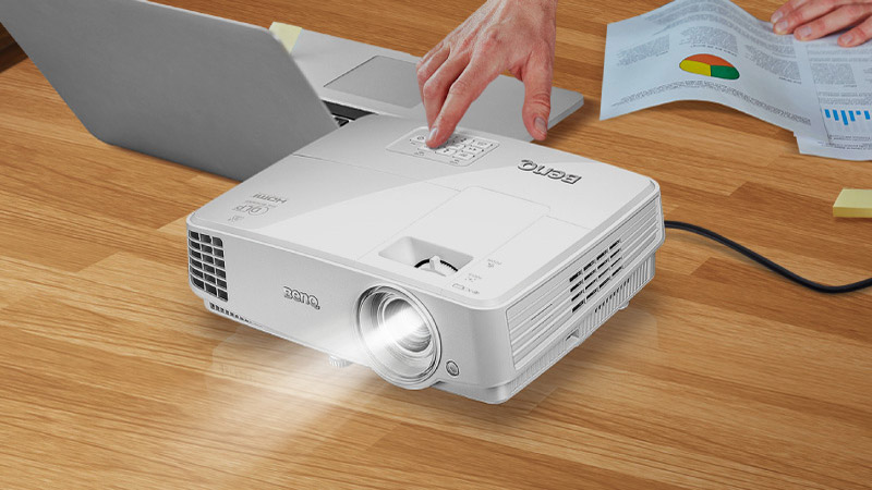 プロジェクター Benq