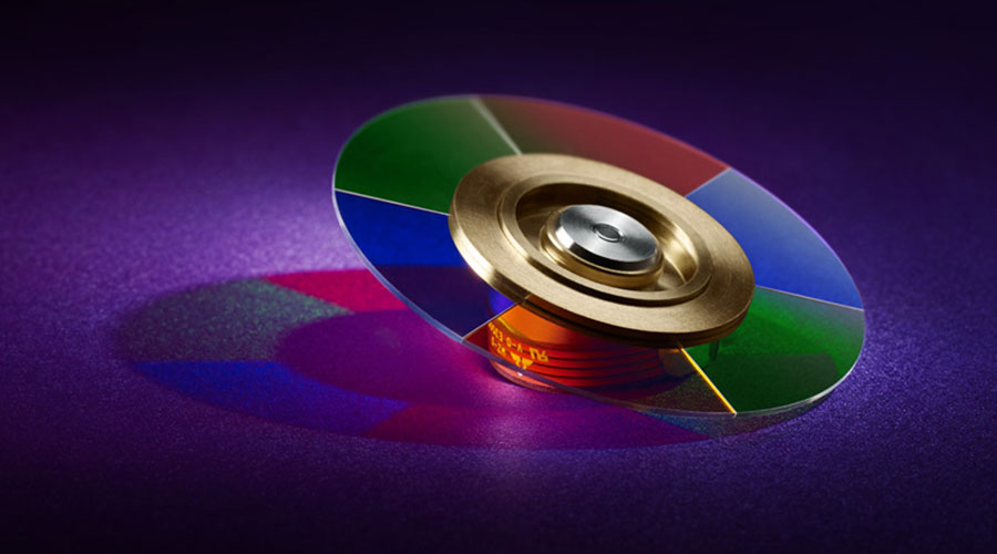 ¿Por qué el Color Light Output NO es un estándar para elegir un