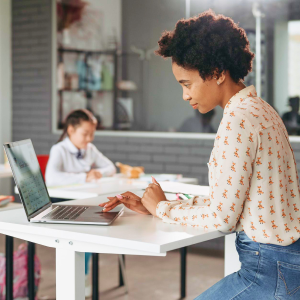 Before class Prepare lessons with ease