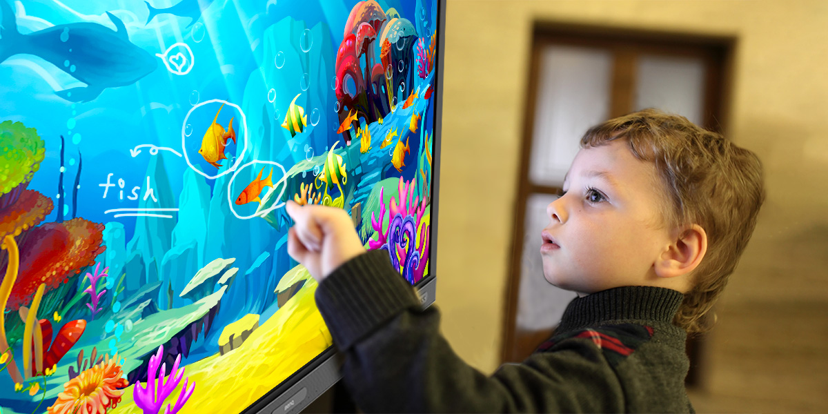 low blue light interactive displays are the best for Early Childhood Education