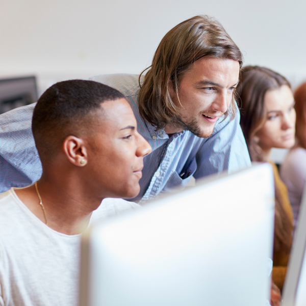 BenQ Smart Projectors enable teachers to access files and open apps directly from the built-in system without carrying laptops in the era of hybrid learning