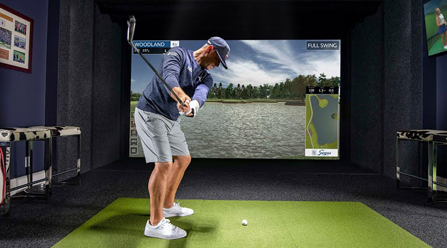 Why a 4K laser golf simulator projector is the best choice?